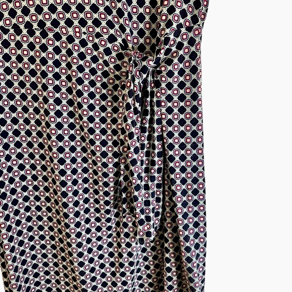 Talbots geometric print tie front dress with striped hem stretchy comfy - Picture 6 of 10